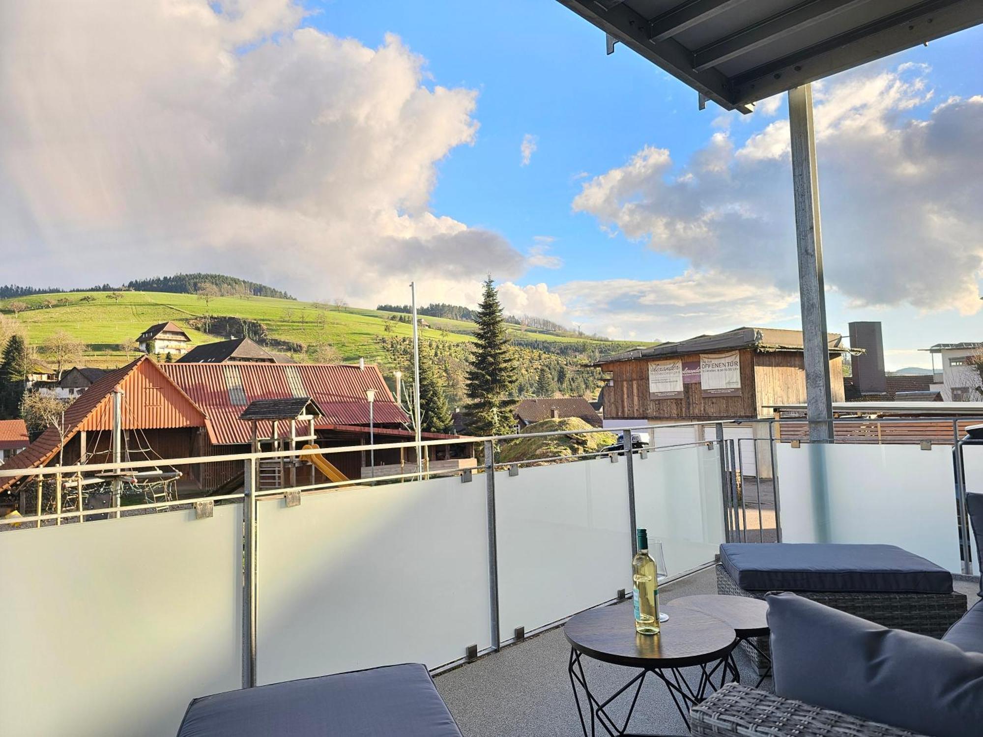 Design-Apartment I Black Forest I Boxspring I Nespresso I Spielplatz Oberharmersbach Bagian luar foto